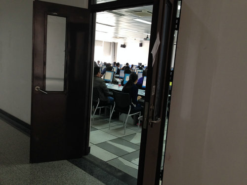 中药师准时开考