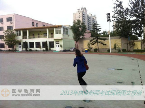 2013年执业药师考试现场报道——考生风采