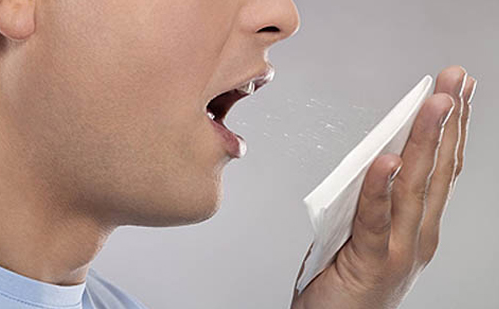 咳嗽常见的发病原因以及饮食的主要注意事项有哪些？