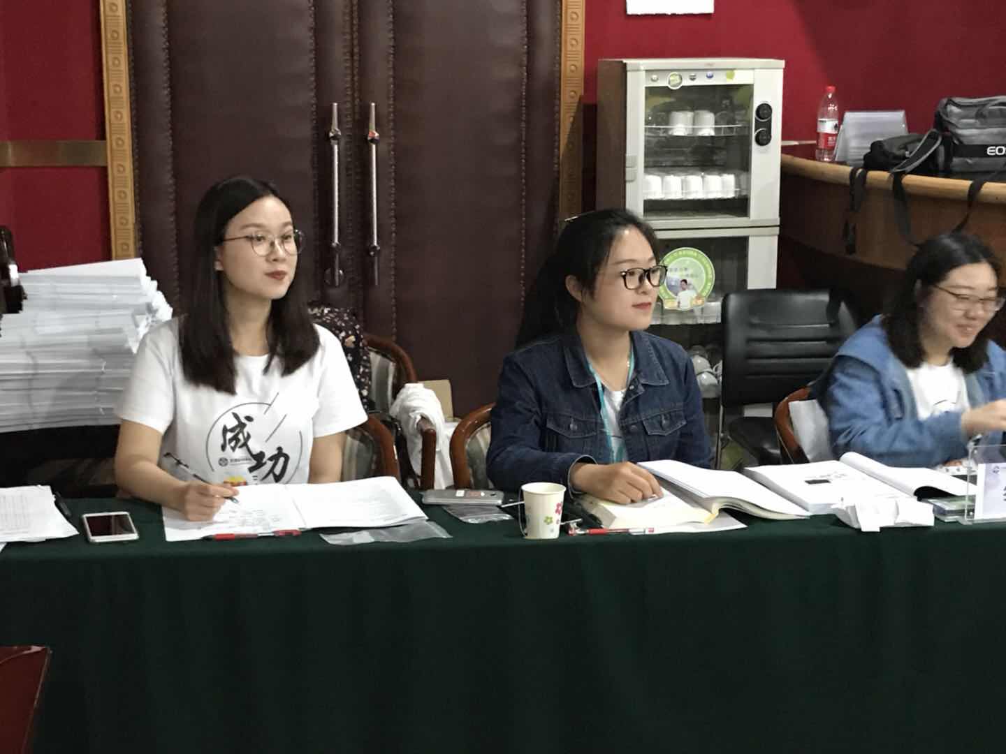 医学教育网2018年口腔执业/助理医师资格面授旗舰班开班啦!