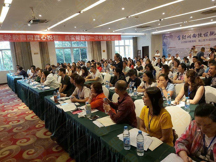 现场报道！钱韵文执业中药师面授体验营成都开讲啦！