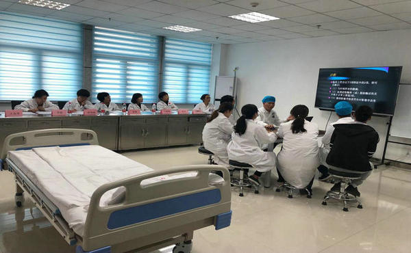 2019年郑州大学五附院住培临床教学查房大赛成功举办